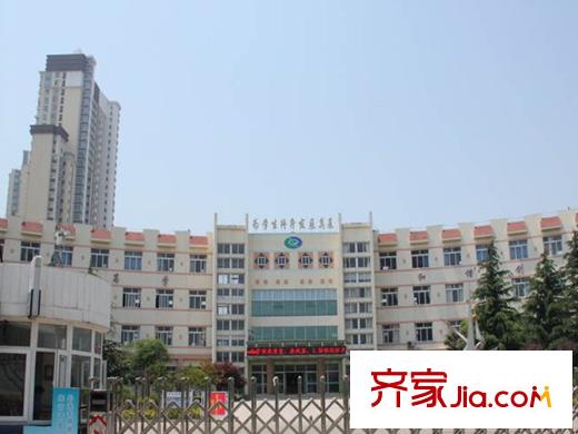 鴻潤嘉園周邊配套之學(xué)校