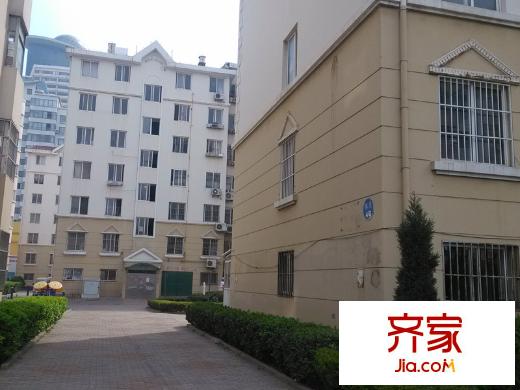 銀鷹小區(qū)外景圖