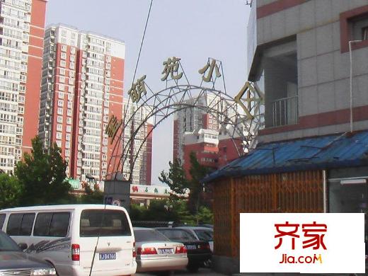 玺萌苑外景图小区门口