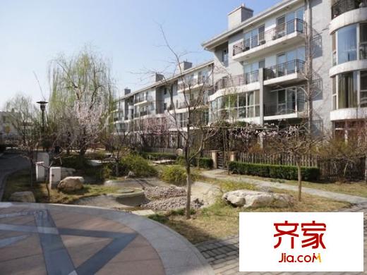 汤泉逸墅外景图