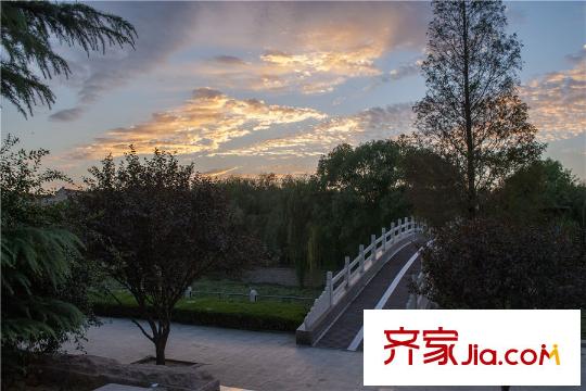 即墨省級經(jīng)濟開發(fā)區(qū)黃甲山路以東、靖海衛(wèi)路以南地塊周邊配套之墨河公園