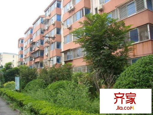 华龙小区外景图