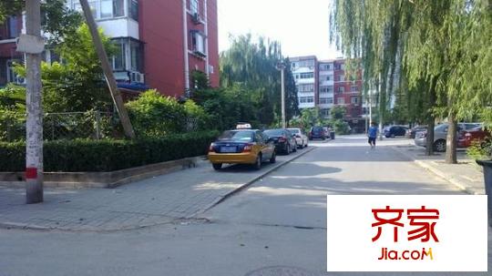 马家堡西里外景图