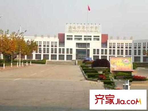 隆和伊頓陽光周圍配套之教育
