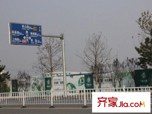 歐美世紀花園周邊配套之路牌