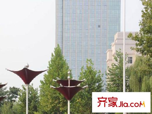歐美世紀(jì)花園周邊配套之廣場(chǎng)