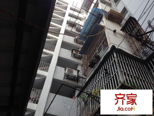 登隆巷小區(qū)外景圖