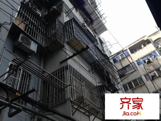 登隆巷小區(qū)外景圖