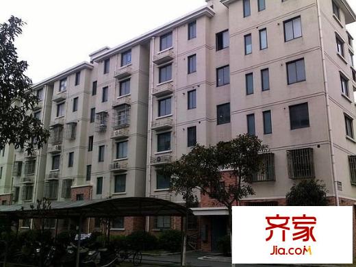 凌港城外景圖 