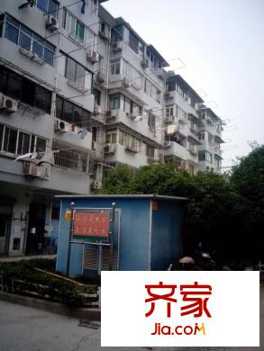 芳華路268弄小區(qū)外景圖 