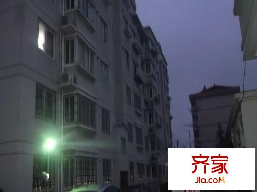 泾港公寓外景图