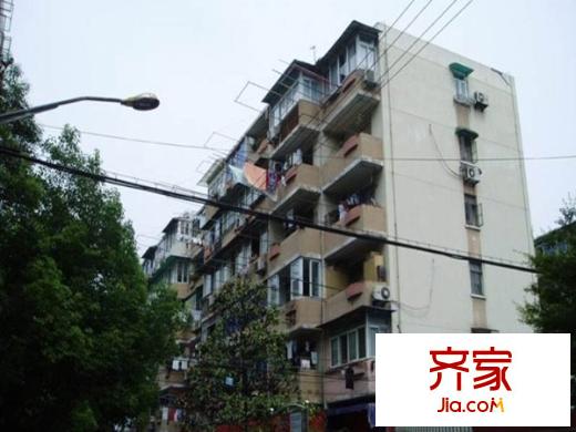 梅岭新村外景图