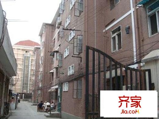 曹杨八村外景图