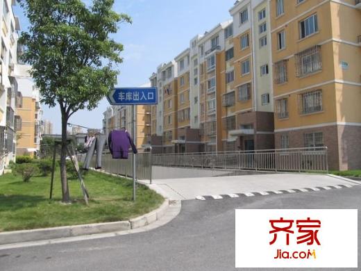 盛世春曉苑外景圖 