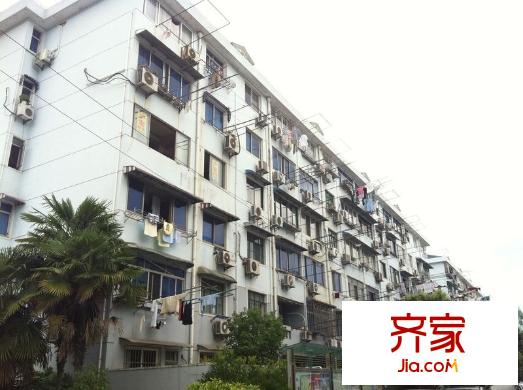 由由六村外景圖 