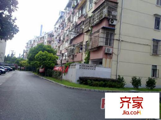 陸凌新村外景圖上海  