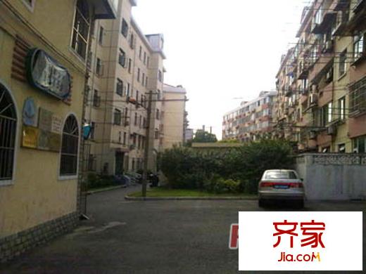 陸凌新村外景圖上海  