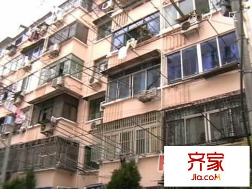 凌四小區(qū)外景圖上海  
