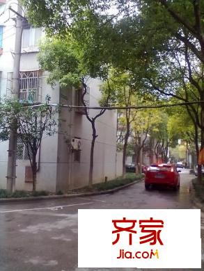 金楊路750弄小區(qū)外景圖金楊路750弄 