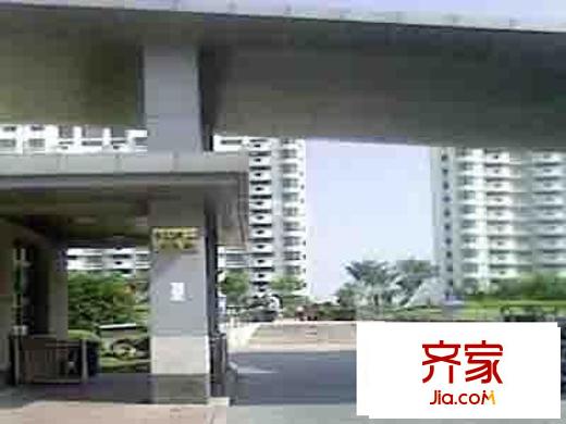 龍溝新苑