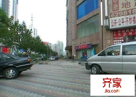 日月星辰外景图上海