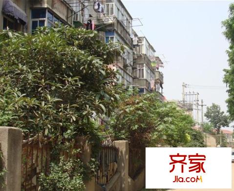南京煉油廠小區(qū)外景圖