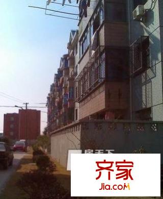 前哨路198弄小區(qū)外景圖