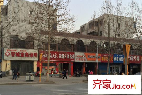 正商佳仕閣項(xiàng)目對(duì)面門店