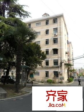 上煉三村外景圖 