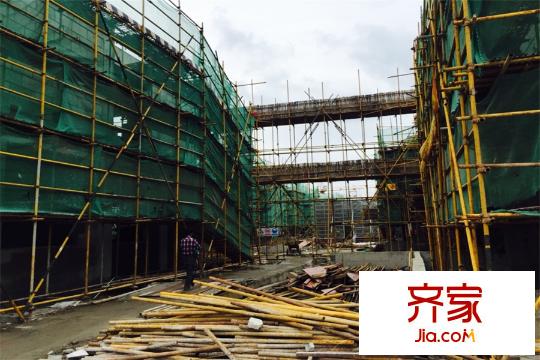 東郊羅蘭別墅施工現(xiàn)場(chǎng)（2015-7）