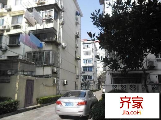 金橋路530弄小區(qū)外景圖金橋路530弄 