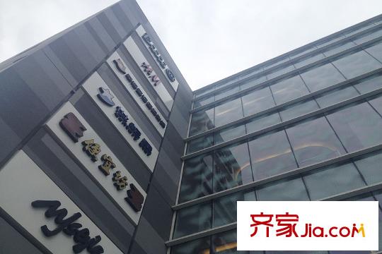 首开・熙悦山澜庭周边配套-半岛广场