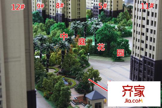 旗山領(lǐng)秀中庭花園及社區(qū)出口（2015.09）