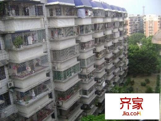 核工業(yè)(924)宿舍外景圖核工業(yè)（924）宿舍 
