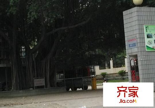 第四醫(yī)院單位宿舍外景圖 