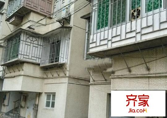 第四醫(yī)院單位宿舍外景圖 