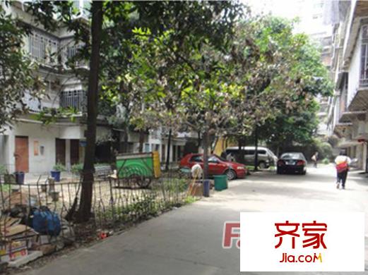 省輕工業(yè)安裝公司宿舍外景圖  