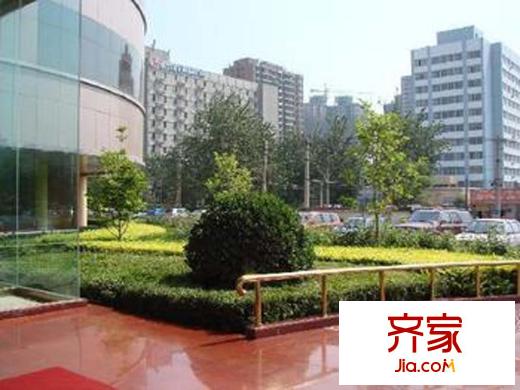 广安壹号小区内2013.01