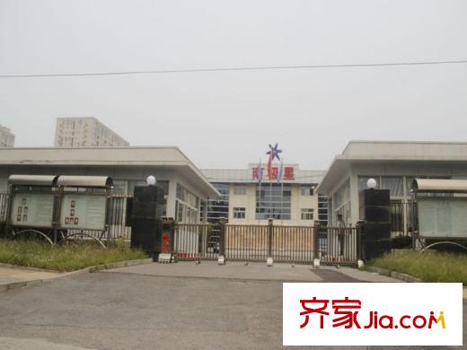 京投银泰万科西华府周边配套-公司