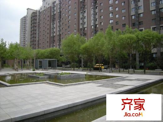 融域外景图