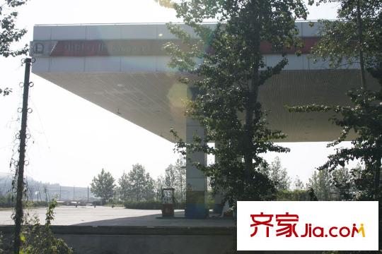 长阳光和作用周边配套―加油站
