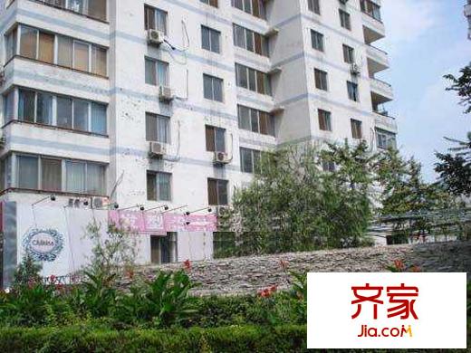 阳光四季外景图
