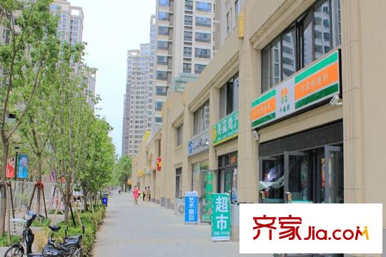 华业东方玫瑰周边配套-超市