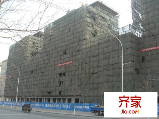 世紀花園119號樓外景圖工程進展：封頂（2011-3-11）