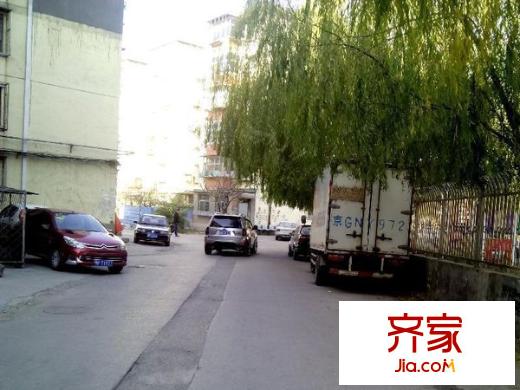 清逸西园外景图