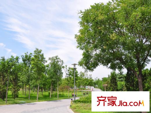 平方米悦国际周边-念坛公园