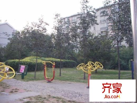 郁花园二里外景图