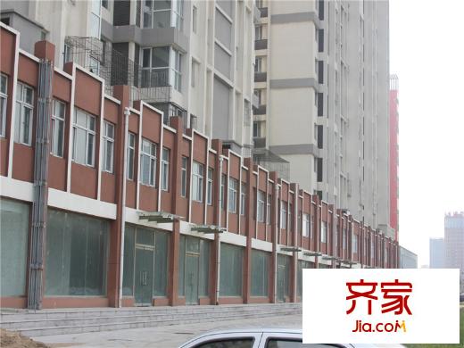 濱港怡園外景圖社區(qū)實(shí)景（2013-9-3）