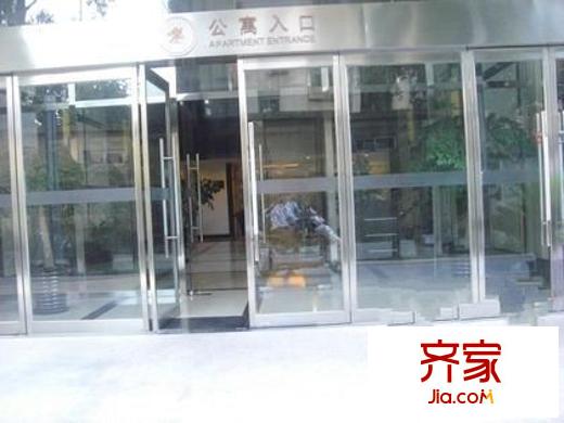 艾瑟顿国际公寓外景图