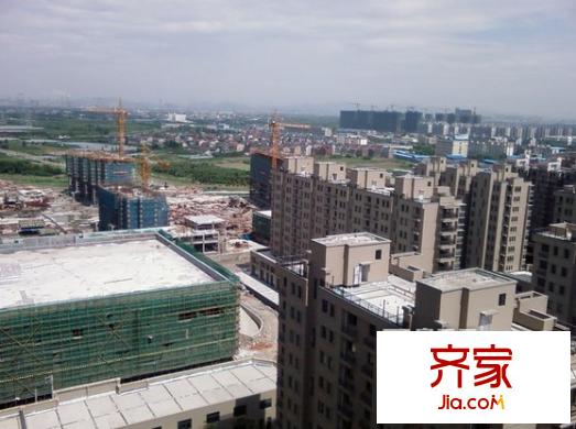 碧水蓮晴外景圖